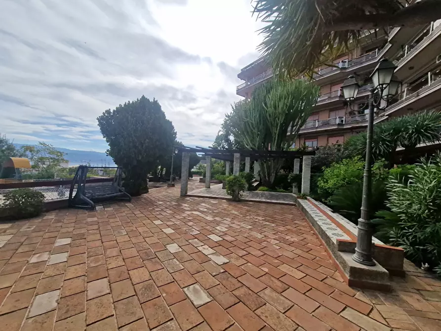 Immagine 4 di Appartamento in vendita  in Via Ducezio 36 a Messina