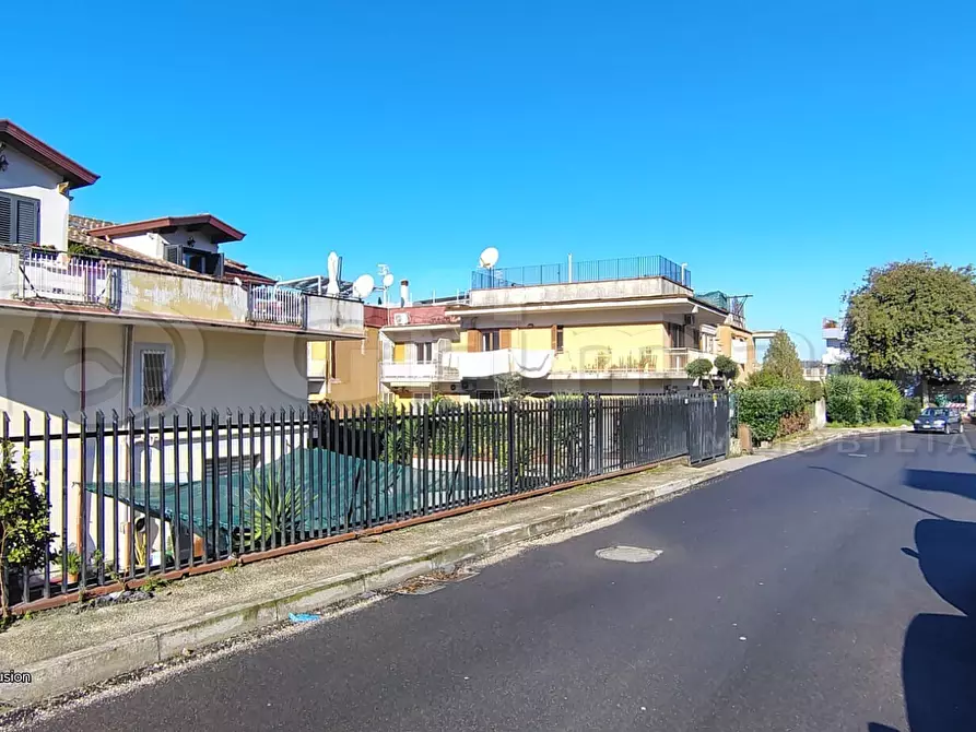 Immagine 4 di Trilocale in vendita  in Via Viticella 10 a Quarto