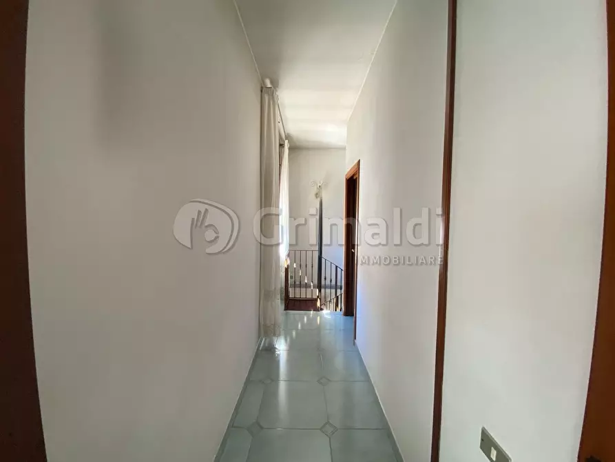 Immagine 10 di Casa bifamiliare in vendita  a Giugliano In Campania