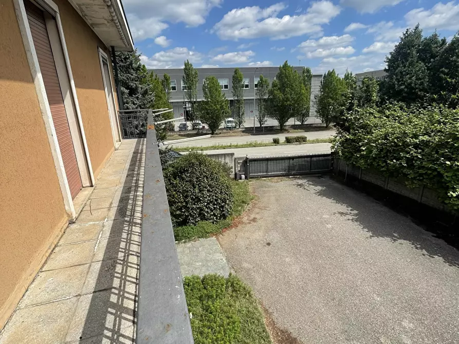 Immagine 4 di Attività artigianale in vendita  in Viale dell'Unione Europea 36 a Gallarate