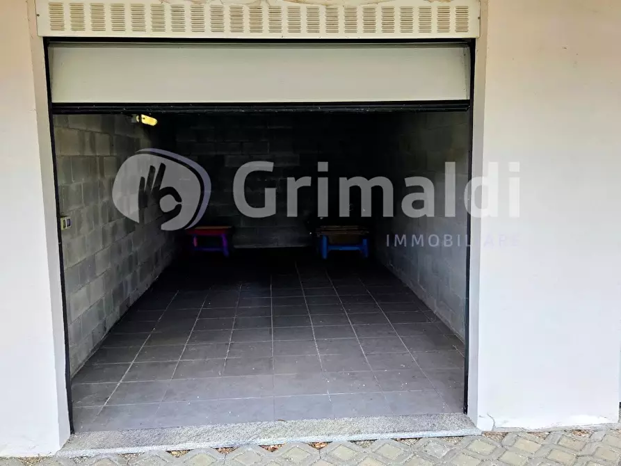Immagine 30 di Quadrilocale in vendita  in Via Monte Piana 25 a Vercelli
