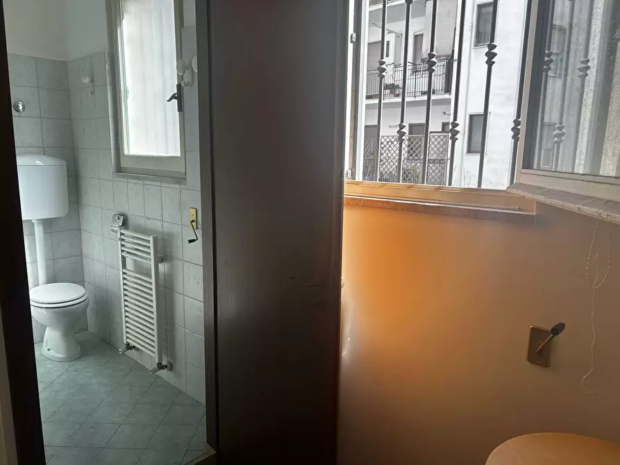 Immagine 10 di Quadrilocale in vendita  in Via G. Oberdan 112 a Lecce