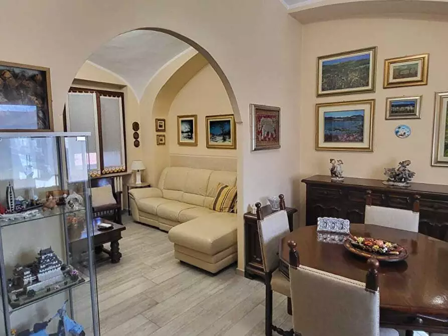 Immagine 4 di Quadrilocale in vendita  in Via Francesco Donato 7 a Vercelli