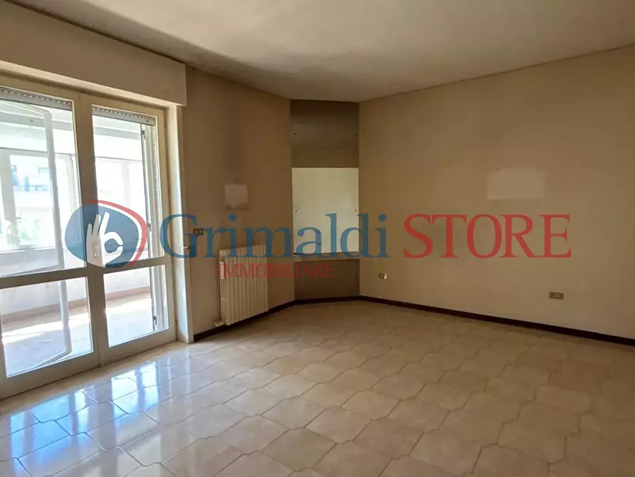 Immagine 33 di Pentalocale in vendita  in Via Giovanni Gentile 3030 a Lecce