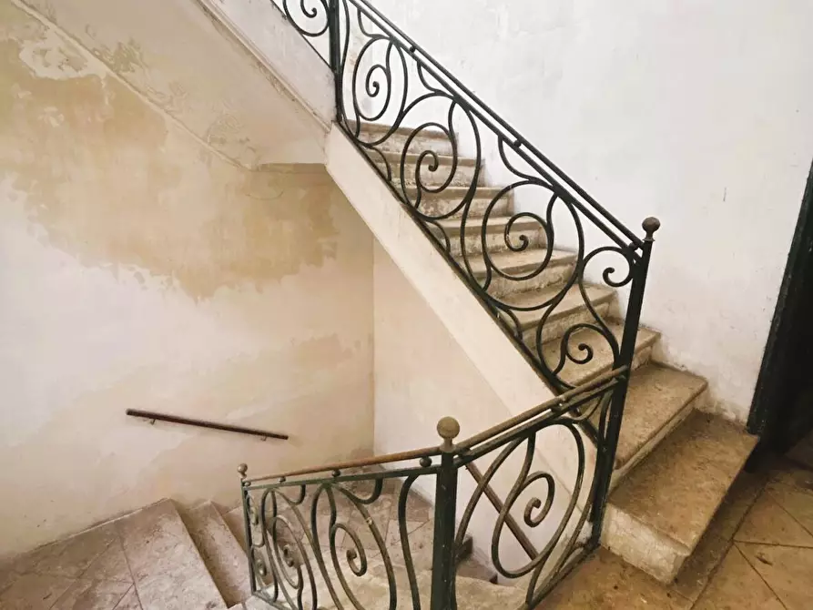 Immagine 51 di Pentalocale in vendita  in Vico dei Fieschi 2 a Lecce