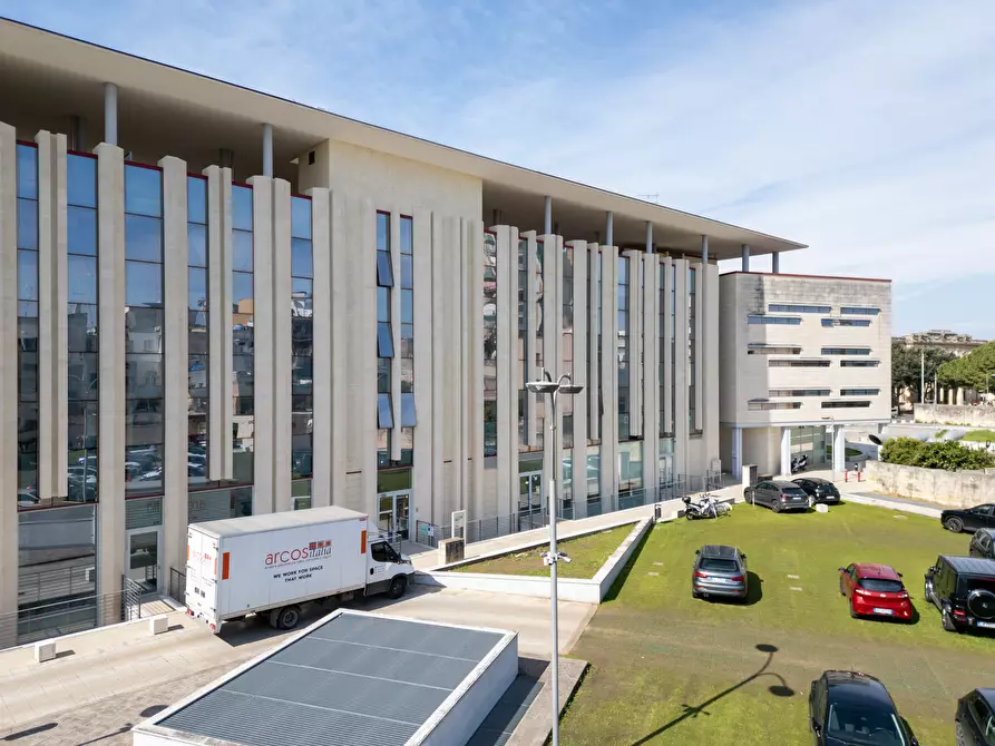 Immagine 48 di Ufficio in vendita  in Via Colonnello Archimede Costadura 2C a Lecce