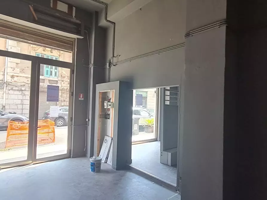 Immagine 4 di Locale commerciale in affitto  in Via Santa Maria La Porta 14 a Messina