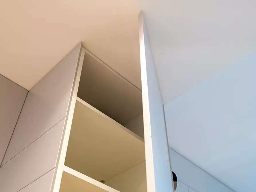 Immagine 52 di Bilocale in vendita  in Via Oronzo de Donno 5 a Lecce