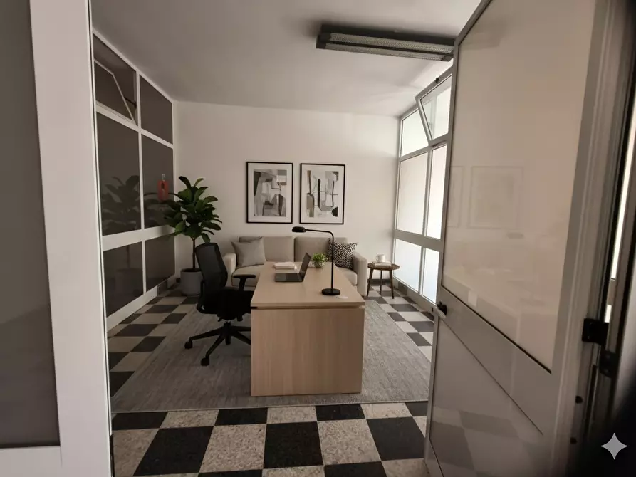 Immagine 24 di Ufficio in vendita  in Via Carmine 44 a Brindisi