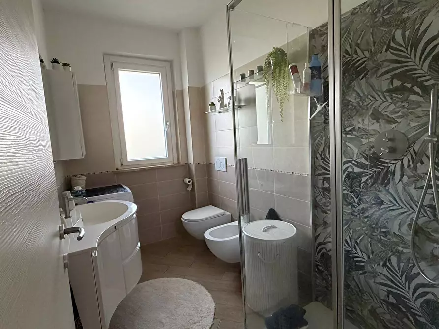 Immagine 27 di Trilocale in vendita  in Via Luigi Einaudi 11 a Marino