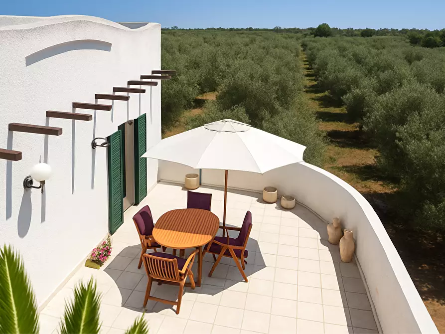 Immagine 3 di Villa in vendita  in SP90 a Galatone