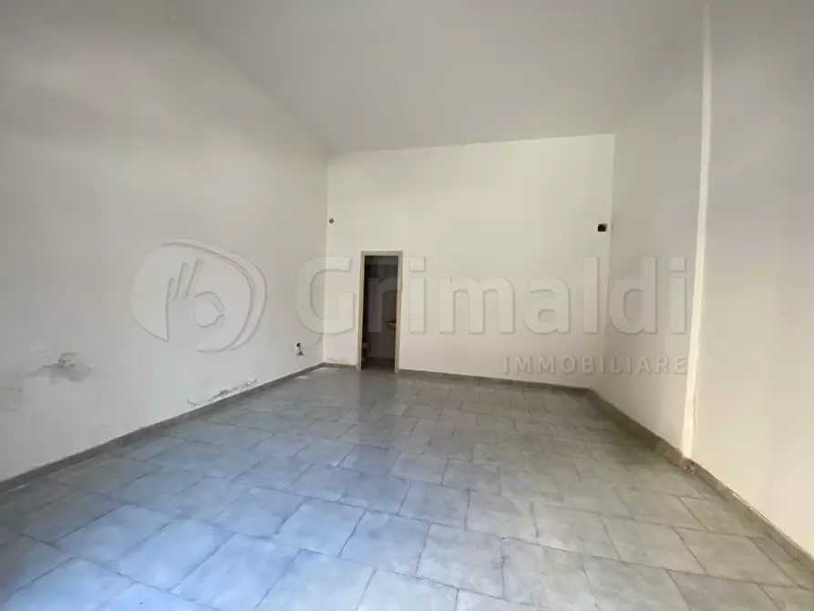 Immagine 4 di Locale commerciale in affitto  a Sant'antimo