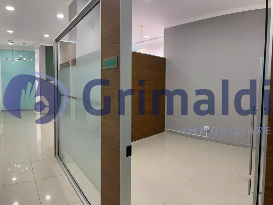 Immagine 11 di Locale commerciale in affitto  in Via Giuseppe Zanardelli 25 a Lecce