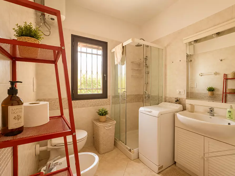 Immagine 15 di Villa in vendita  a San Vito Dei Normanni