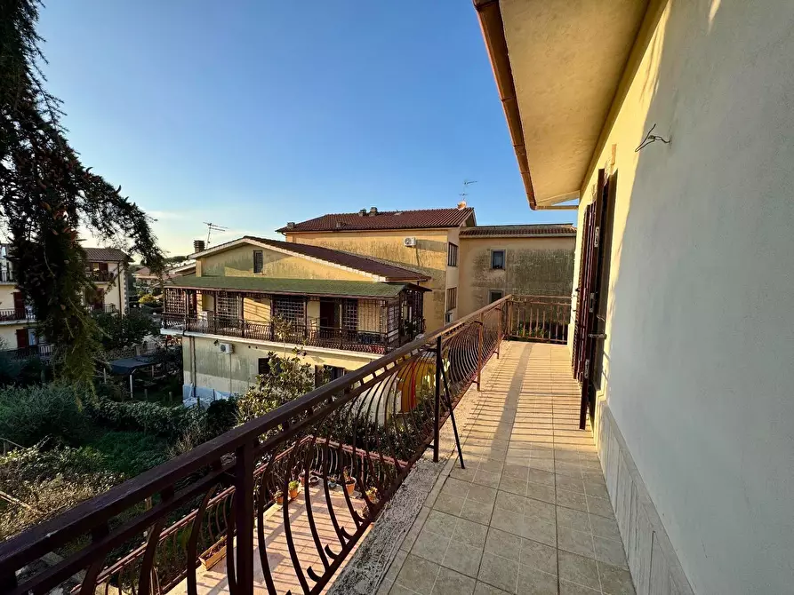 Immagine 10 di Quadrilocale in vendita  in Via Eugenio Curiel 25 a Marino