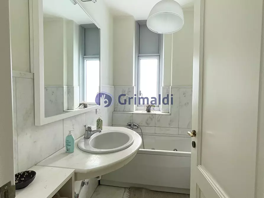 Immagine 20 di Quadrilocale in vendita  in Via Lupiae 46 a Lecce