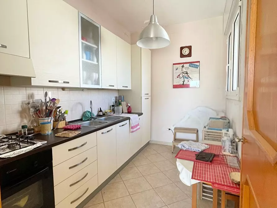 Immagine 10 di Quadrilocale in vendita  in Via Gioacchino Rossini 4 a Porto Cesareo