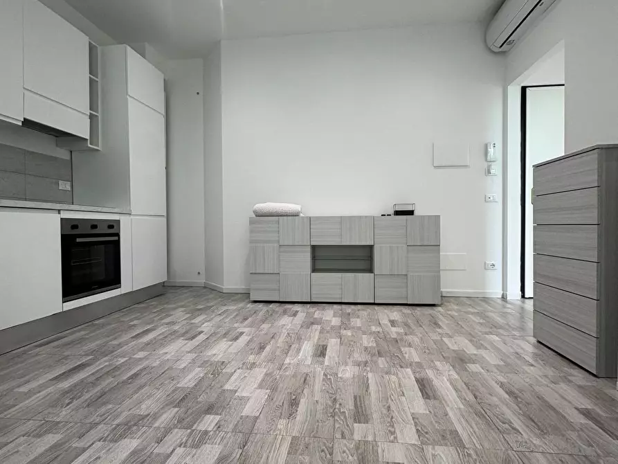 Immagine 7 di Bilocale in affitto  in Via Borgo Vico 126 a Como