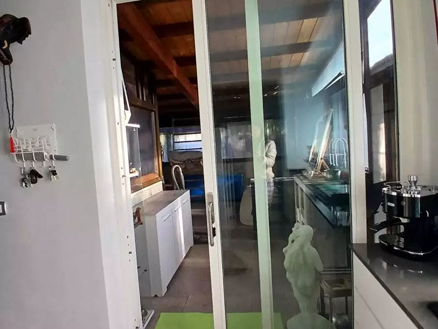 Immagine 13 di Appartamento in vendita  in Via Montegiove Nuovo a Genzano Di Roma