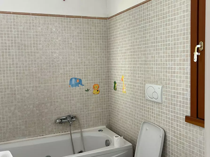 Immagine 8 di Appartamento in vendita  in Via Robert Musil a Roma