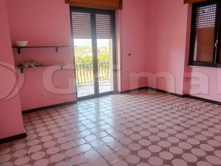 Immagine 28 di Palazzo in vendita  in Via Sferracavallo Snc a San Martino Valle Caudina