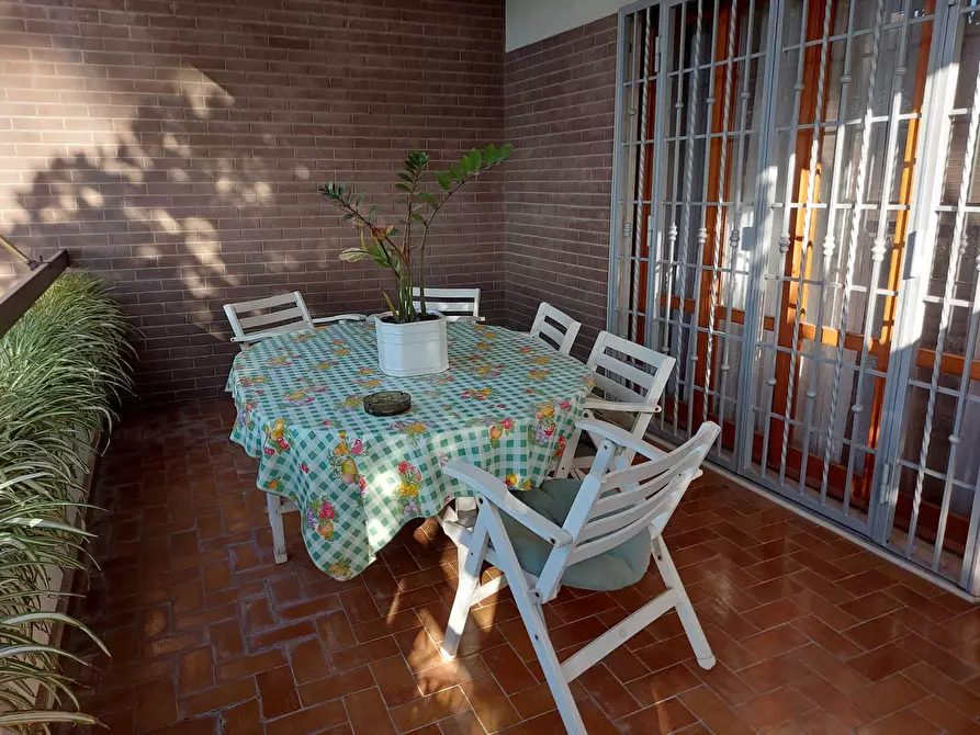 Immagine 7 di Casa bifamiliare in affitto  in Via del Noce 66 a Anzio