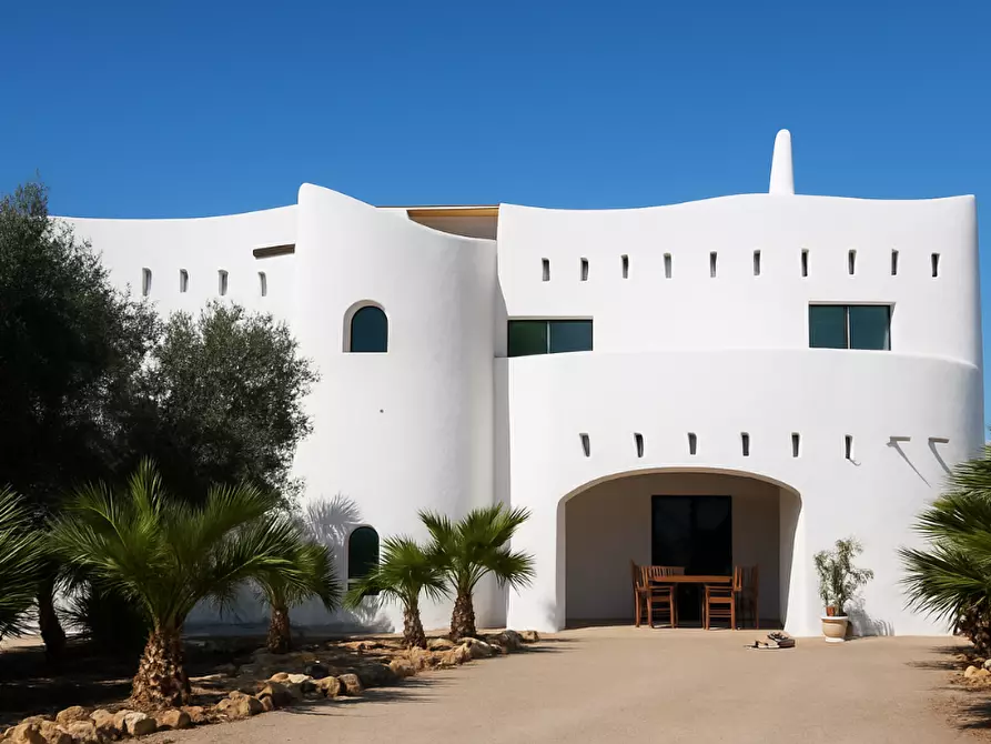 Immagine 2 di Villa in vendita  in SP90 a Galatone