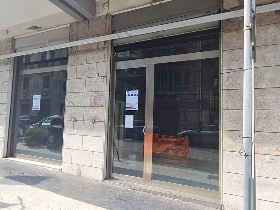 Immagine 1 di Locale commerciale in affitto  in Via Santa Maria La Porta 14 a Messina
