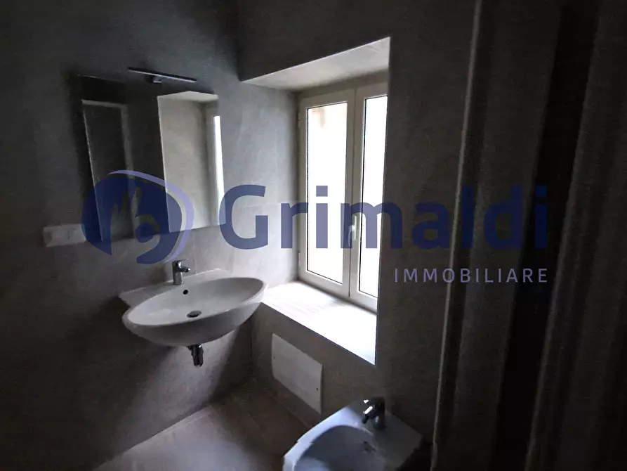 Immagine 9 di Monolocale in affitto  in Via Salvator Rosa 21 a Napoli