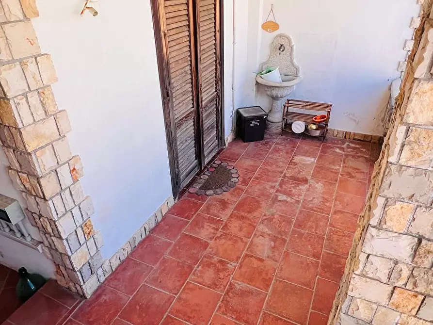 Immagine 18 di Trilocale in vendita  in Via Valona 10 a Lecce