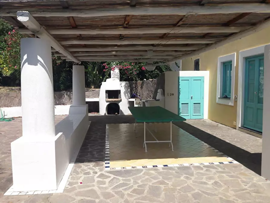 Immagine 9 di Casa indipendente in vendita  in via Umberto I 1 a Santa Marina Salina
