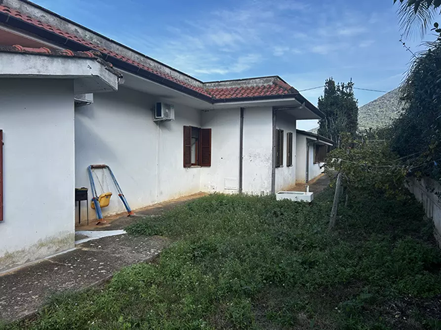 Immagine 4 di Villa in vendita  in Via Cesalunga 25 a Terracina