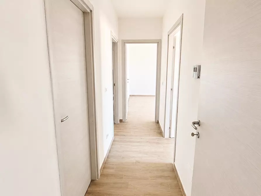 Immagine 9 di Trilocale in vendita  in Via Pietro Nenni 6 a Nettuno