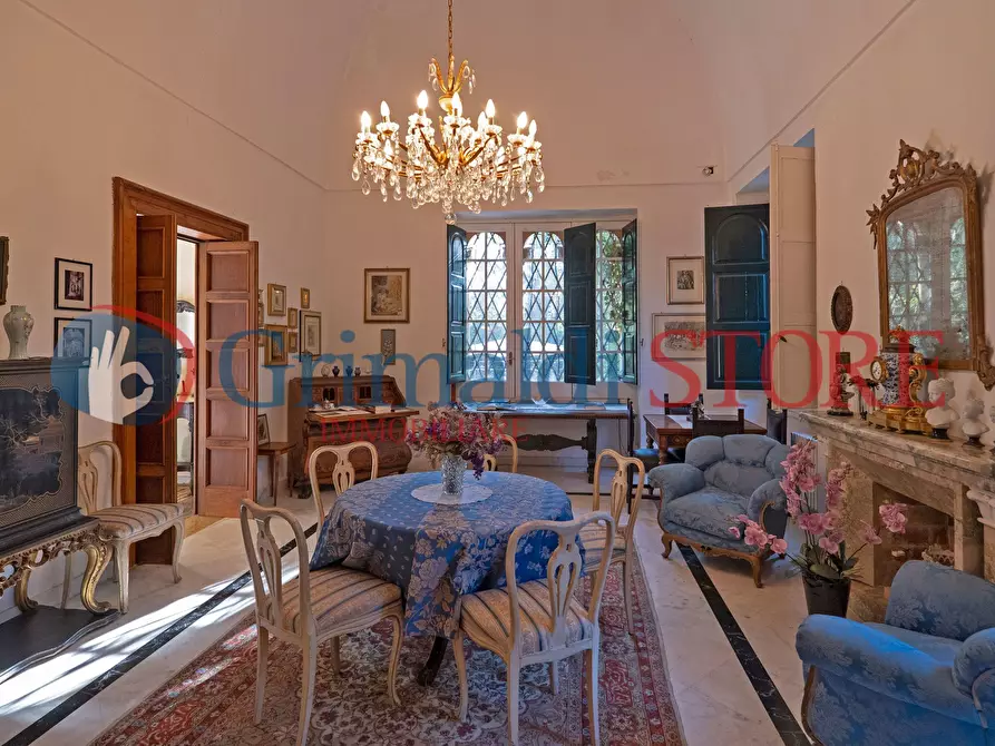 Immagine 5 di Villa in vendita  in Via San Fili 110 a Monteroni Di Lecce