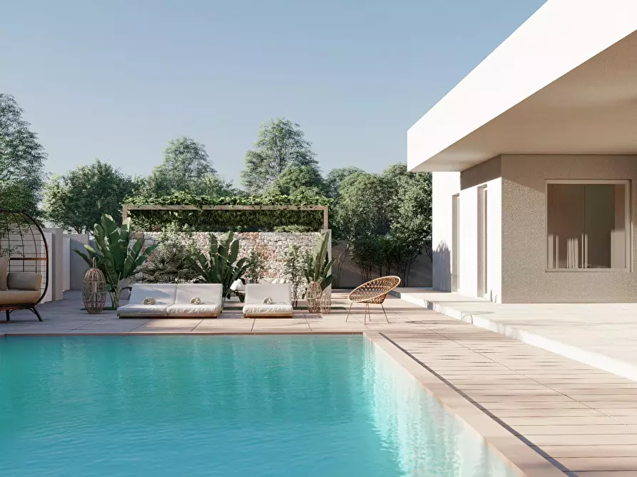 Immagine 2 di Villa in vendita  in Via Rodi Garganico 2 a Lecce