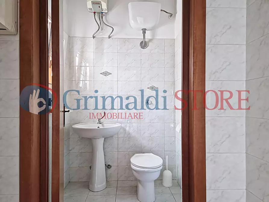 Immagine 19 di Trilocale in vendita  in Via Risorgimento 24 a Erchie