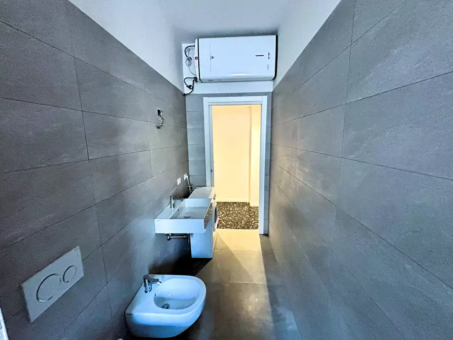 Immagine 17 di Trilocale in affitto  in Via Privata degli Orombelli 13 a Milano