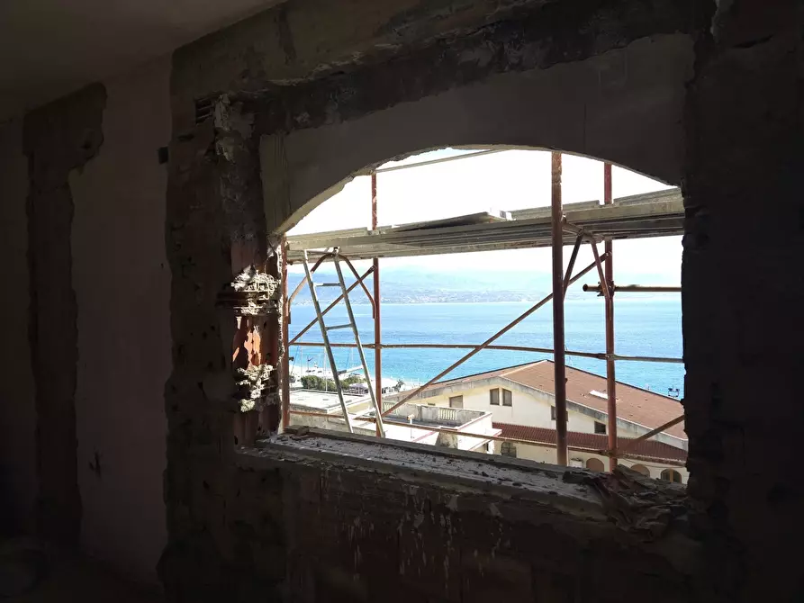 Immagine 3 di Appartamento in vendita  in Salita Fiumara Guardia 4 a Messina