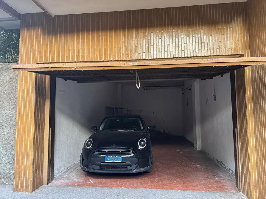 Immagine 22 di Quadrilocale in affitto  in Via Enrico Musa 4 a Como