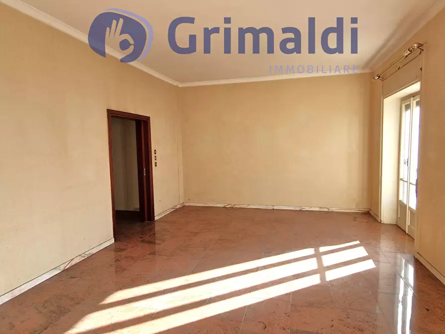 Immagine 8 di Pentalocale in vendita  in Via Michelangelo Schipa a Napoli