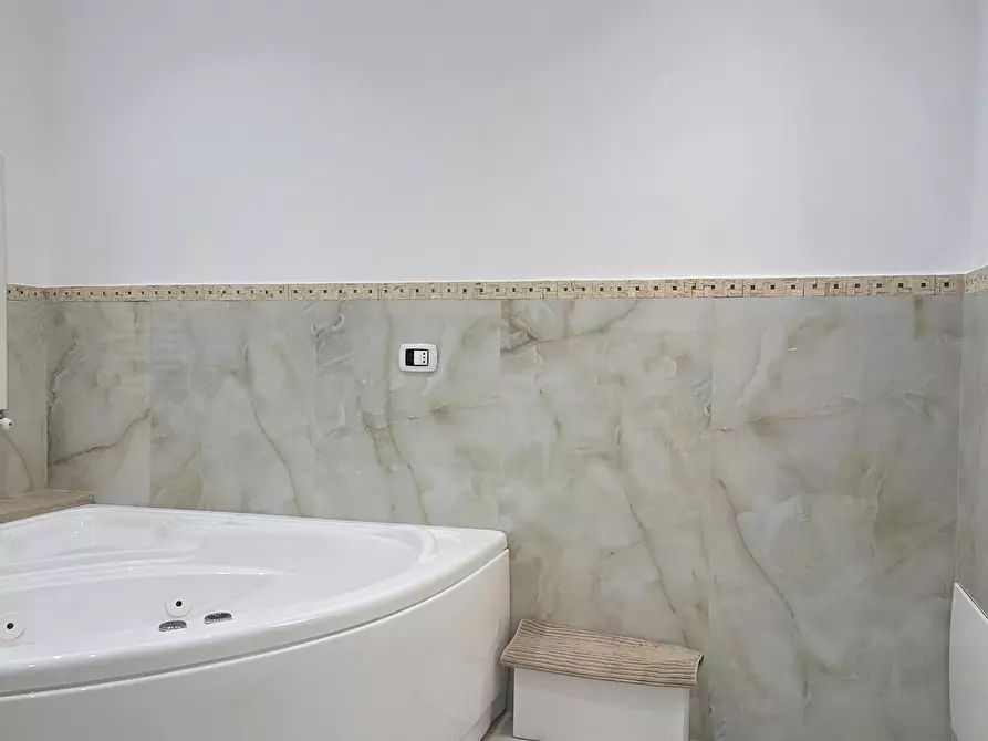 Immagine 14 di Quadrilocale in affitto  in Via Candido de Angelis 3 a Anzio