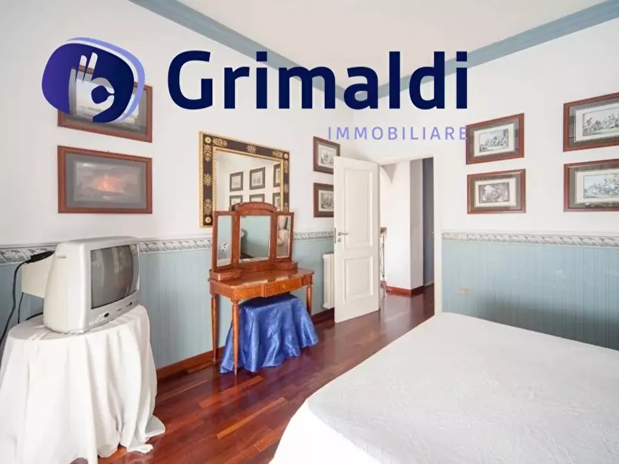 Immagine 20 di Appartamento in vendita  in Via Privata del Parco Comola Ricci a Napoli