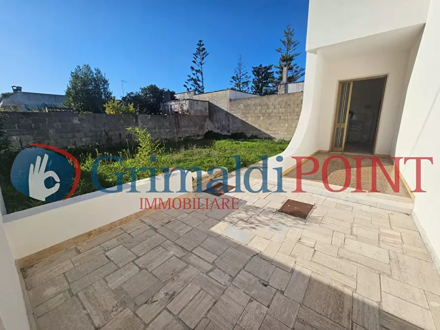 Immagine 5 di Casa indipendente in vendita  in SP366 67 a Melendugno