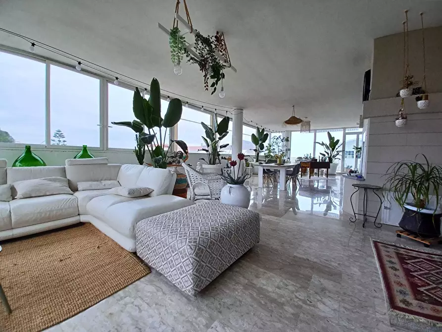 Immagine 14 di Casa indipendente in vendita  in Via Conchia a Monopoli