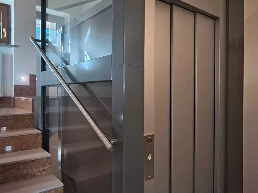 Immagine 34 di Villa in vendita  in Via Concilio Vaticano 6/A a Monopoli