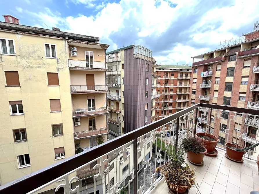 Immagine 25 di Pentalocale in vendita  in Via Tagliamento 85 a Avellino