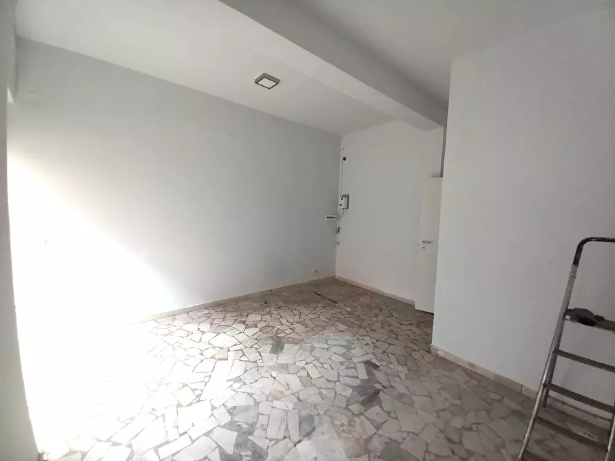 Immagine 3 di Pizzeria / Pub in affitto  in Via dei due Principati 342 a Avellino