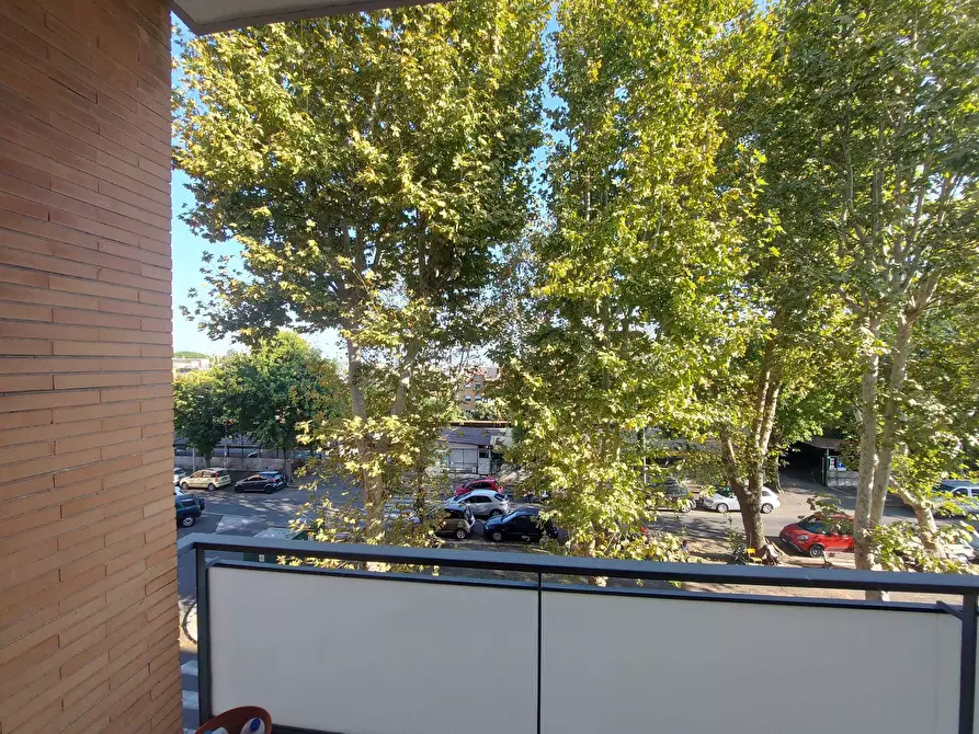 Immagine 26 di Trilocale in vendita  in Via Ascanio Fenizi 71 a Roma