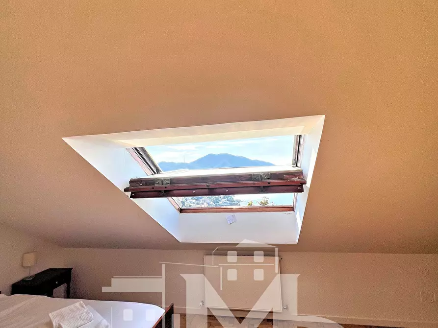 Immagine 39 di Pentalocale in vendita  in Via Salvo D'Acquisto a Recco