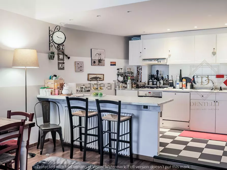 Immagine 20 di Quadrilocale in vendita  a Sarzana